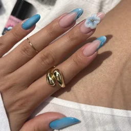 How to fix smudges and streaks in Semilac Nail Polish - SEMILAC USA Blog fix smudges and streaks