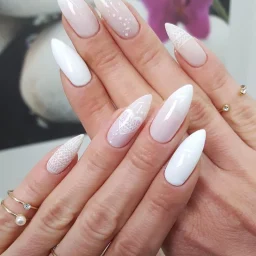 Wedding nails styling - SEMILAC USA Blog Wedding nails styling