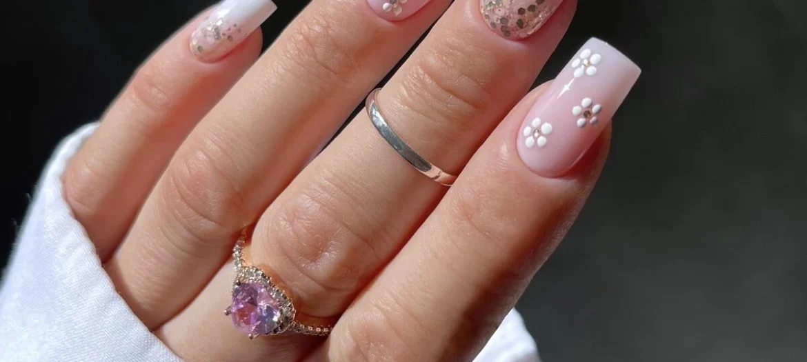 Fresh White Summer Nails Crisp Clean with Semilac Hybrid Polish - SEMILAC USA Blog Fresh White Summer Nails