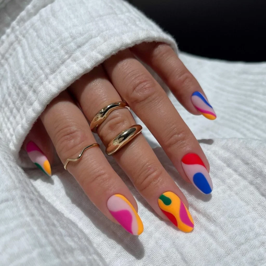 How to Keep Your Gel Manicure Perfect on Vacation Sun Sea Sand Tips with Semilac - SEMILAC USA Blog gel manicure on vacation